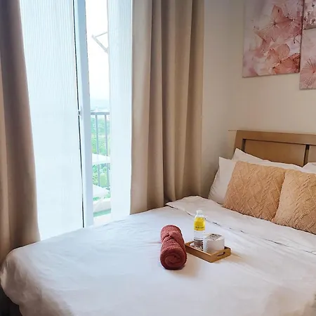 Cityview Near Airport With Pool&Balcony