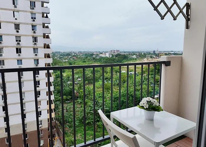 Bed & Breakfast Cityview Near Airport With Pool&balcony *